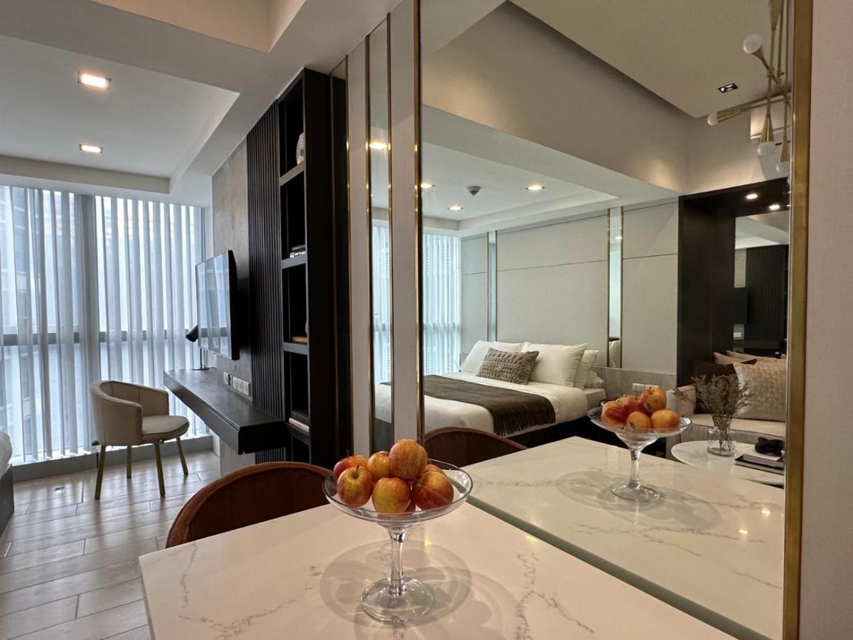 Uptown Parksuites Bgc Тагиг Экстерьер фото